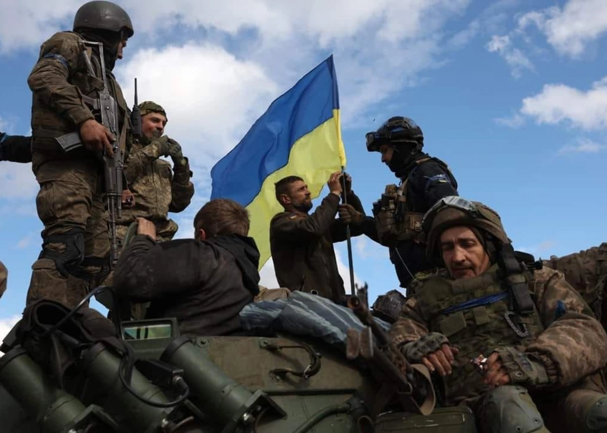 Президент попередив: іноземні війська на передовій зробили б початок нової війни небезпечним для РФ