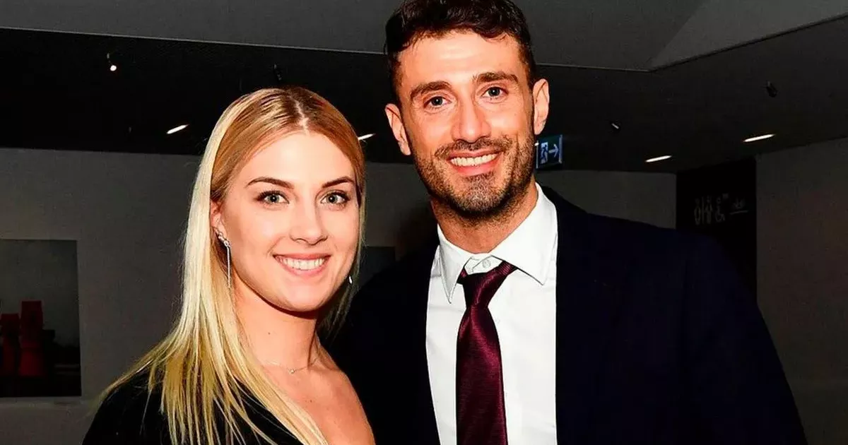 Таємний шанувальник з Італії: фотографував Харлан, потім завоював її серце — чемпіонка чекає дитину