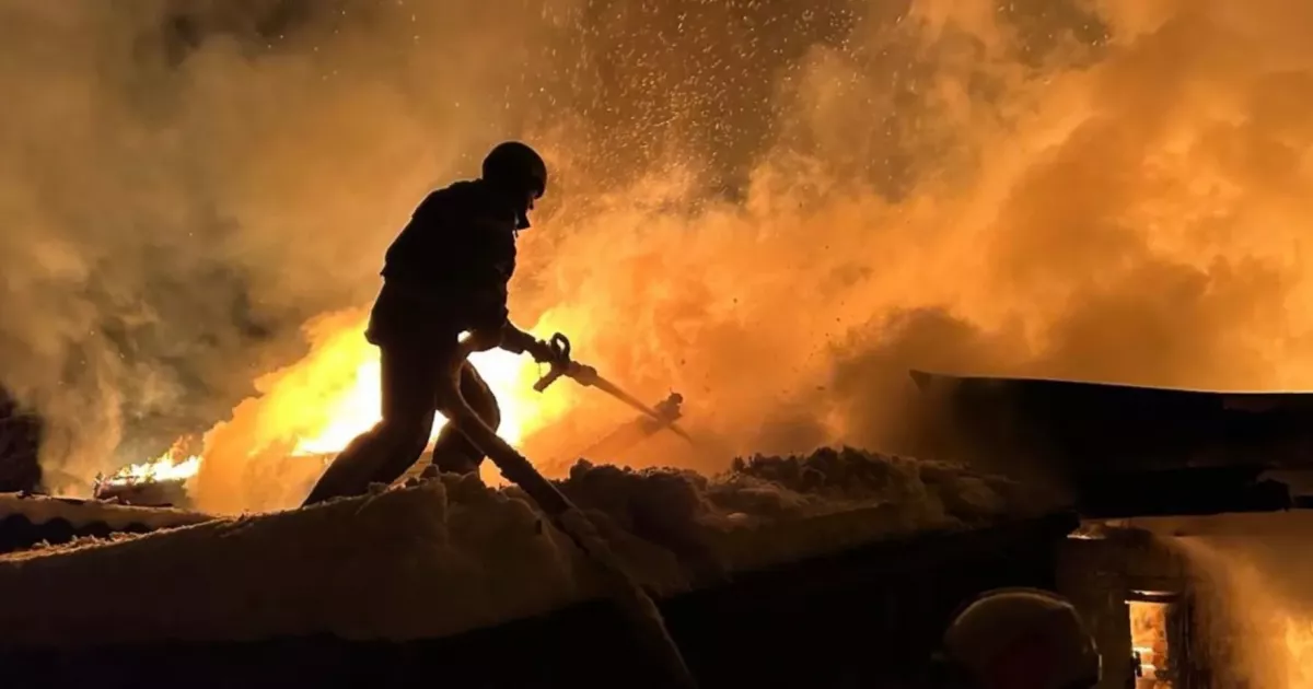 росія хоче знищити видобуток газу в Україні: обʼєкти "Нафтогазу" під обстрілом другий день