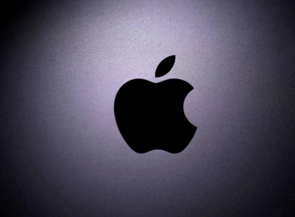 Нелегальний імпорт техніки Apple обходиться Україні в мільярди