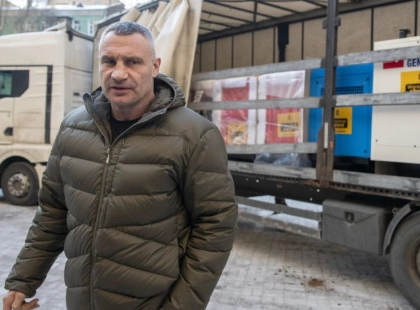 Франція передала Києву партію генераторів: Кличко продемонстрував обладнання — фото