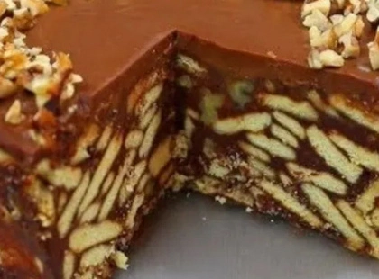 Шоколадний торт без випічки і тіста: ділимося найпростішим рецептом