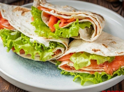 Що приготувати з лаваша для перекусу: рецепт страви за 2 хвилини