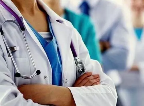 Міністерство здоров'я готує до 'розбронювання' медиків: які лікарі під загрозою призову?