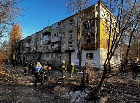 Удар по чотирьох районах Дніпропетровщини: пошкоджені будинки, поранений 15‑річний хлопець.
