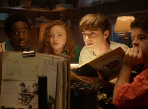 «Дивні дива. Перша тінь»: Netflix презентує виставу-приквел про Векну — що відомо